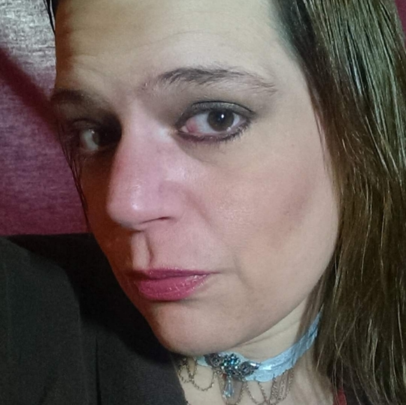 Meet your Posher, Jessica - Picture 4 of 8